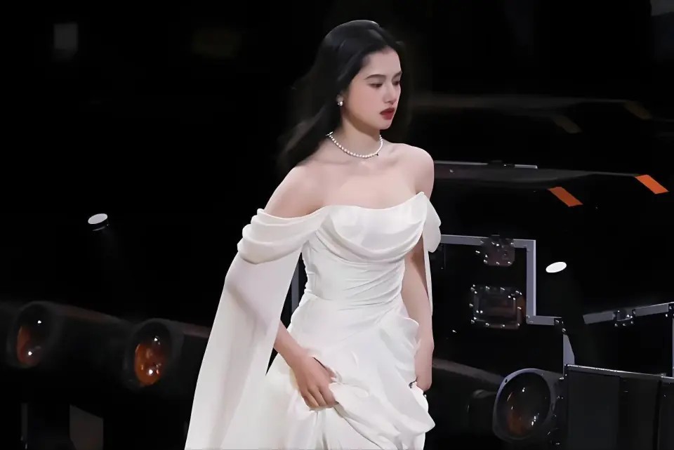 台湾经纪人孙德荣再炮轰汪小菲!怒斥他不要拿剧本演戏了,喊话放马过来