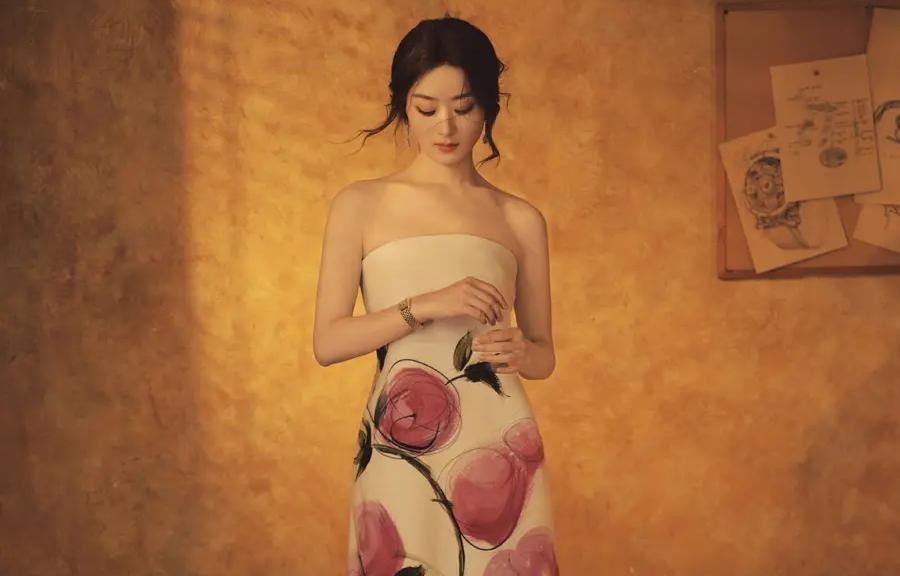 《花漾少女杀人事件》定档 7 月 18 日暑期档,张子枫马伊琍上演病态母女的疯狂计划