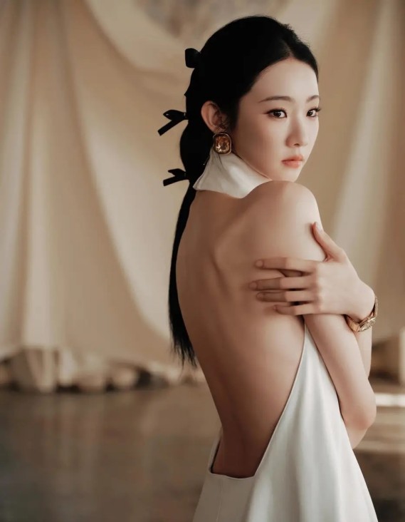 4岁男童药店打针后不幸去世，20多天前刚过生日，当地：相关人员已被控制