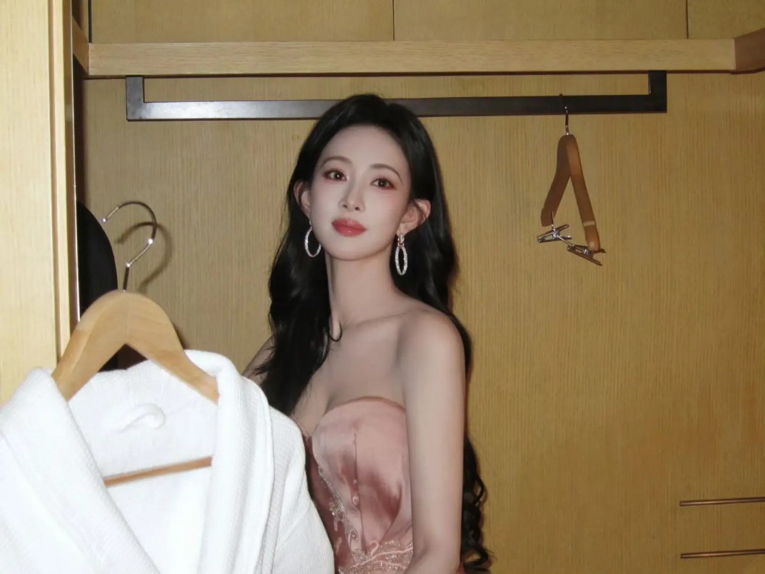 扎心！女演员自曝日薪5000元退圈，扣完只剩1.5万，揭影视圈真相